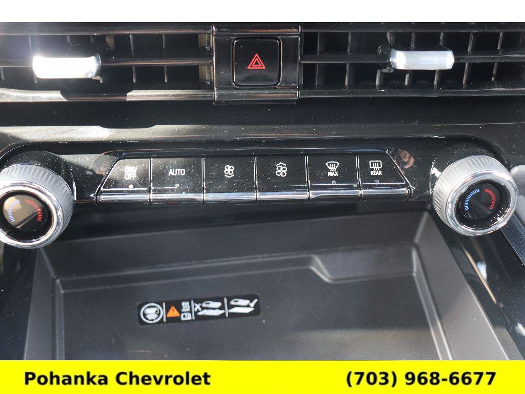New 2026 Chevrolet Suburban High Country AWD/4WD image 17