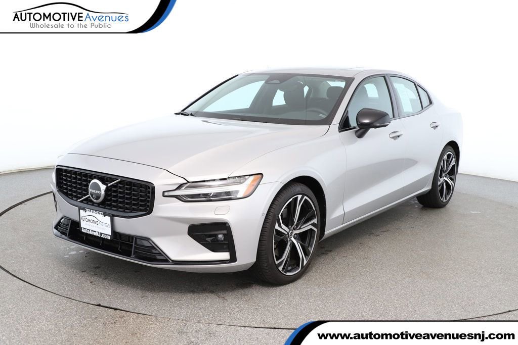 Used 2024 Volvo S60 B5 Plus