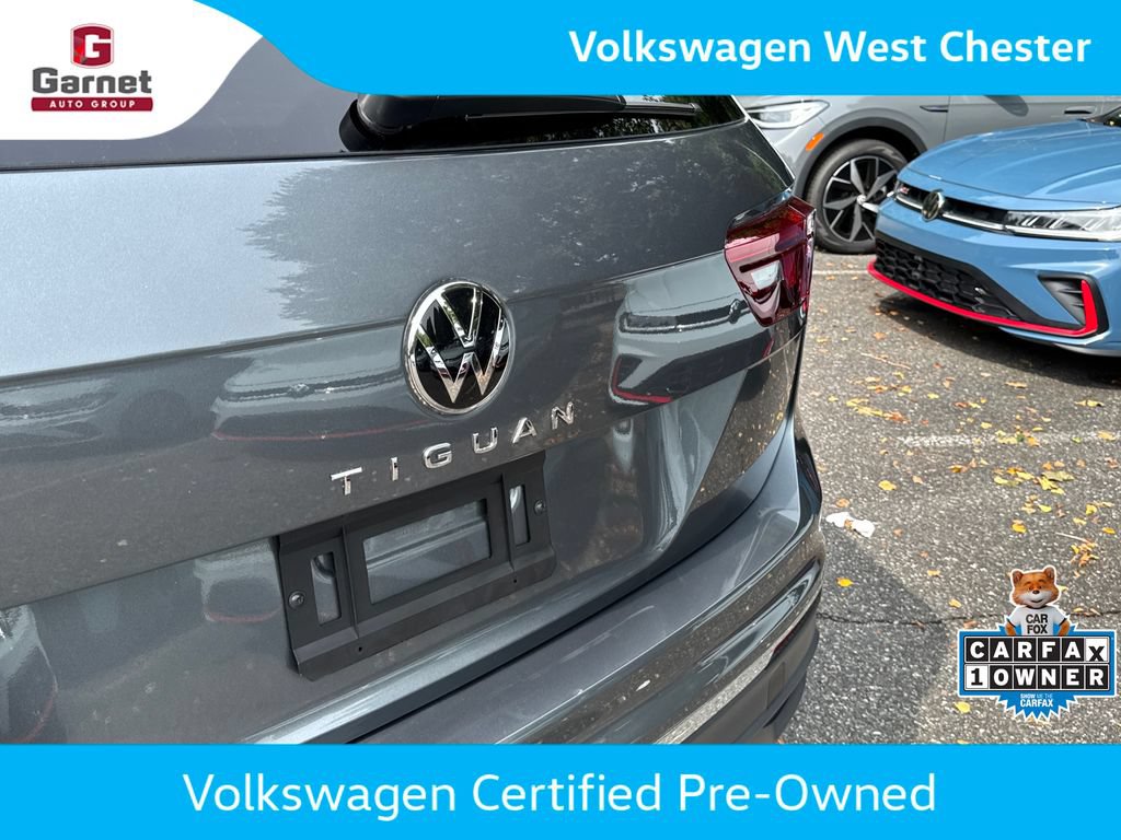 Certified 2023 Volkswagen Tiguan SE FWD image 34