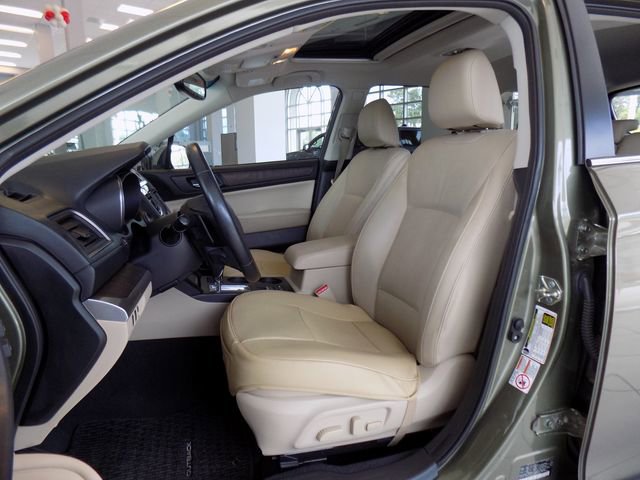 Used 2016 Subaru Outback 2.5i Limited AWD/4WD image 20