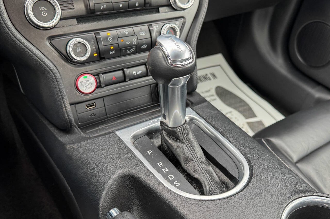 Used 2018 Ford Mustang GT RWD image 38