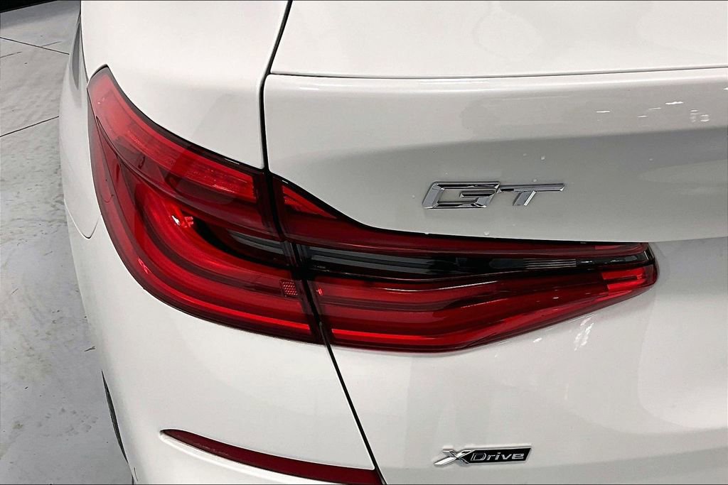 Used 2019 BMW 640i Gran Turismo xDrive w/ M Sport Package image 28