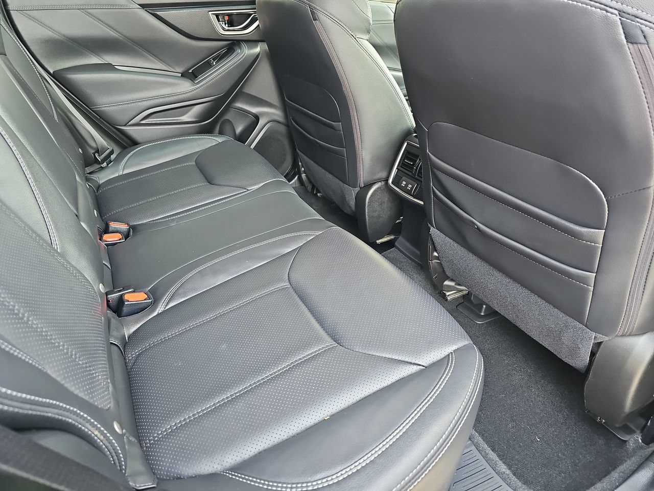 Used 2021 Subaru Forester Limited AWD/4WD image 14