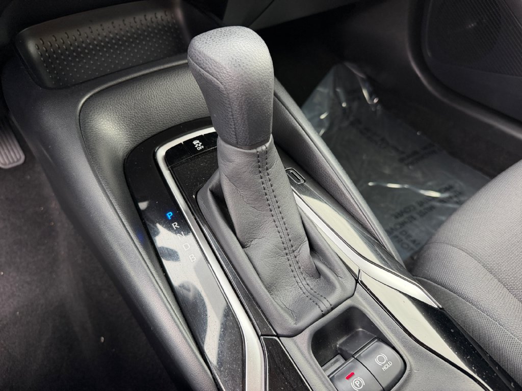 Used 2021 Toyota Corolla LE w/ Carpet Mat Package (TMS) FWD image 25