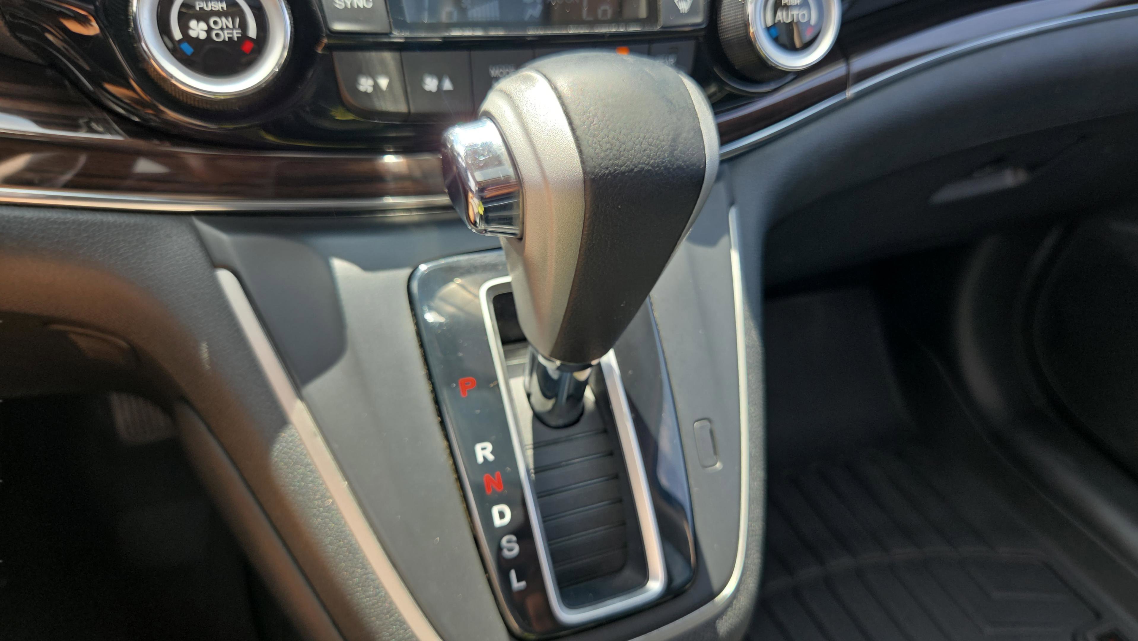 Used 2016 Honda CR-V EX-L image 21