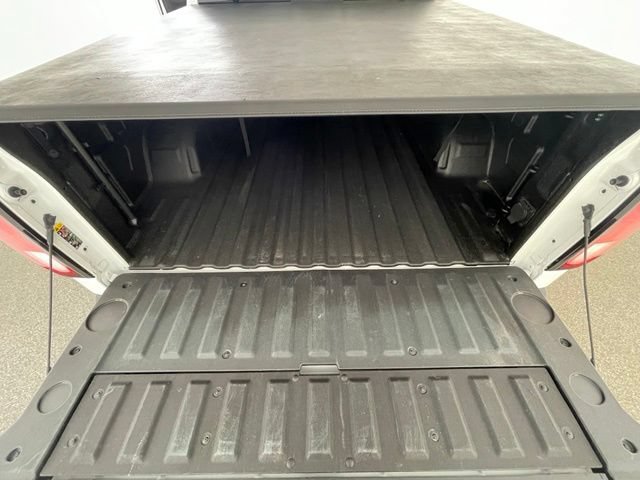 Used 2023 GMC Sierra 1500 SLE AWD/4WD image 45