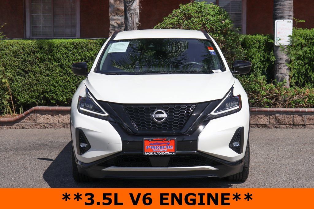 Used 2023 Nissan Murano SV w/ SV Midnight Edition Package image 3