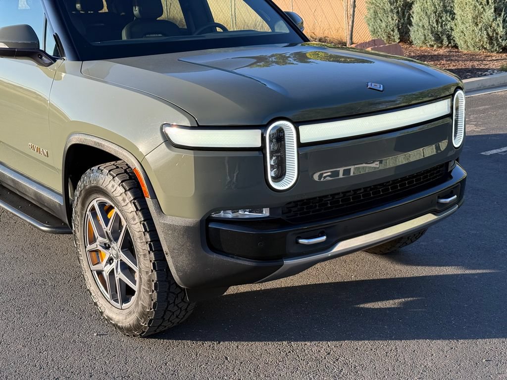 Used 2022 Rivian R1S Launch Edition Quad AWD/4WD image 3