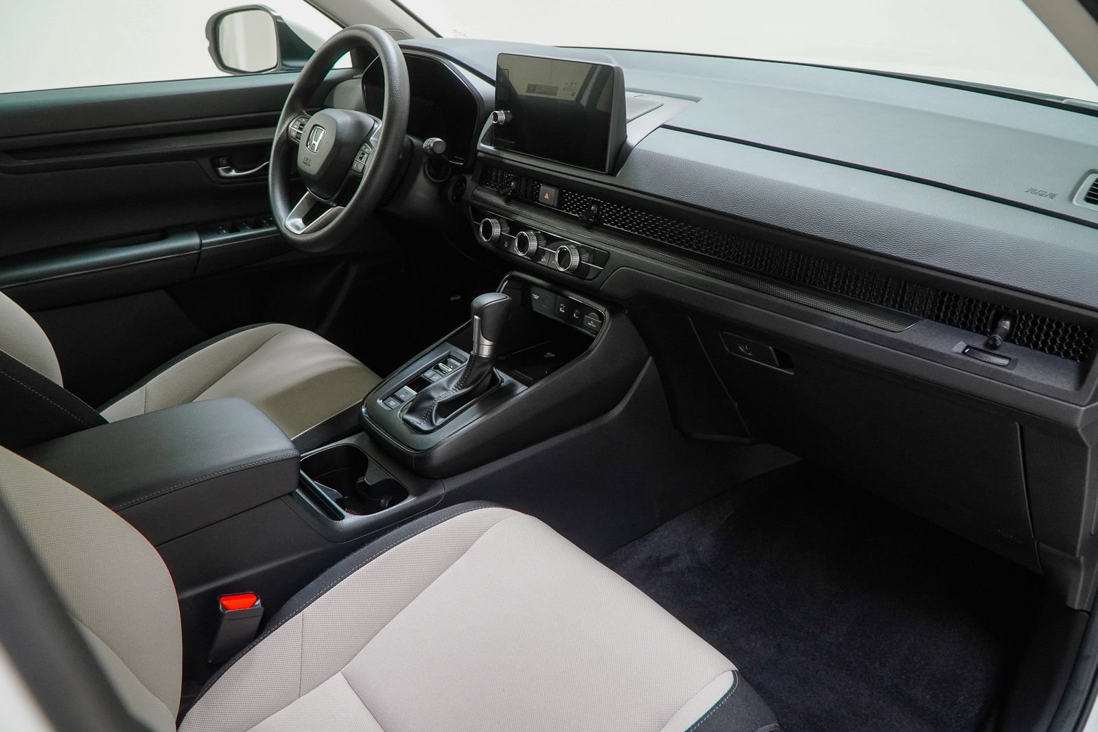 Certified 2026 Honda CR-V EX image 32