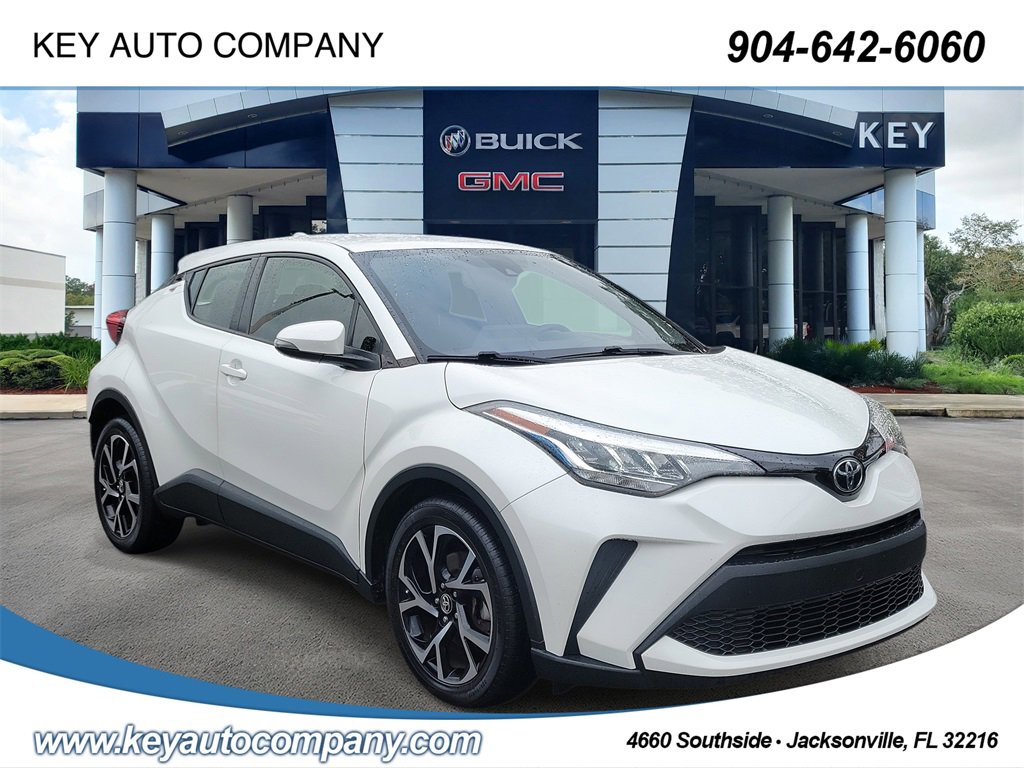 Used 2020 Toyota C-HR LE video 1