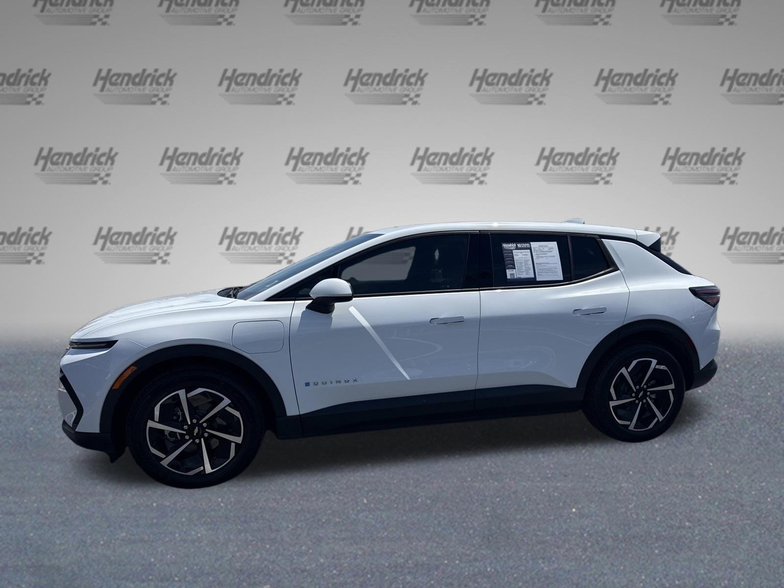 Used 2025 Chevrolet Equinox EV LT image 7