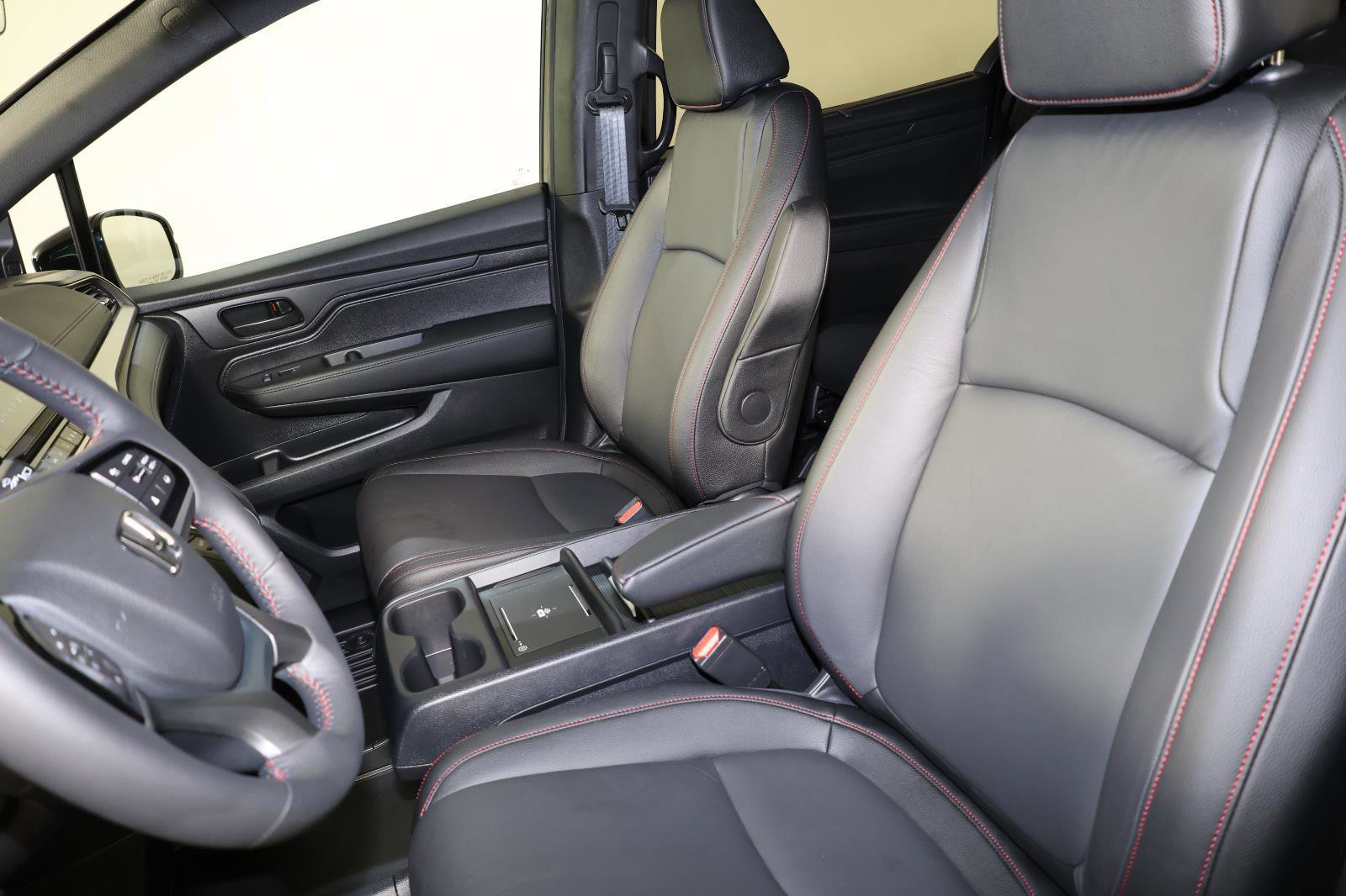 Used 2026 Honda Odyssey Sport-L image 26