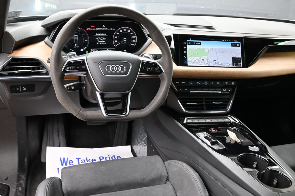 Used 2024 Audi e-tron GT Premium Plus AWD/4WD image 27