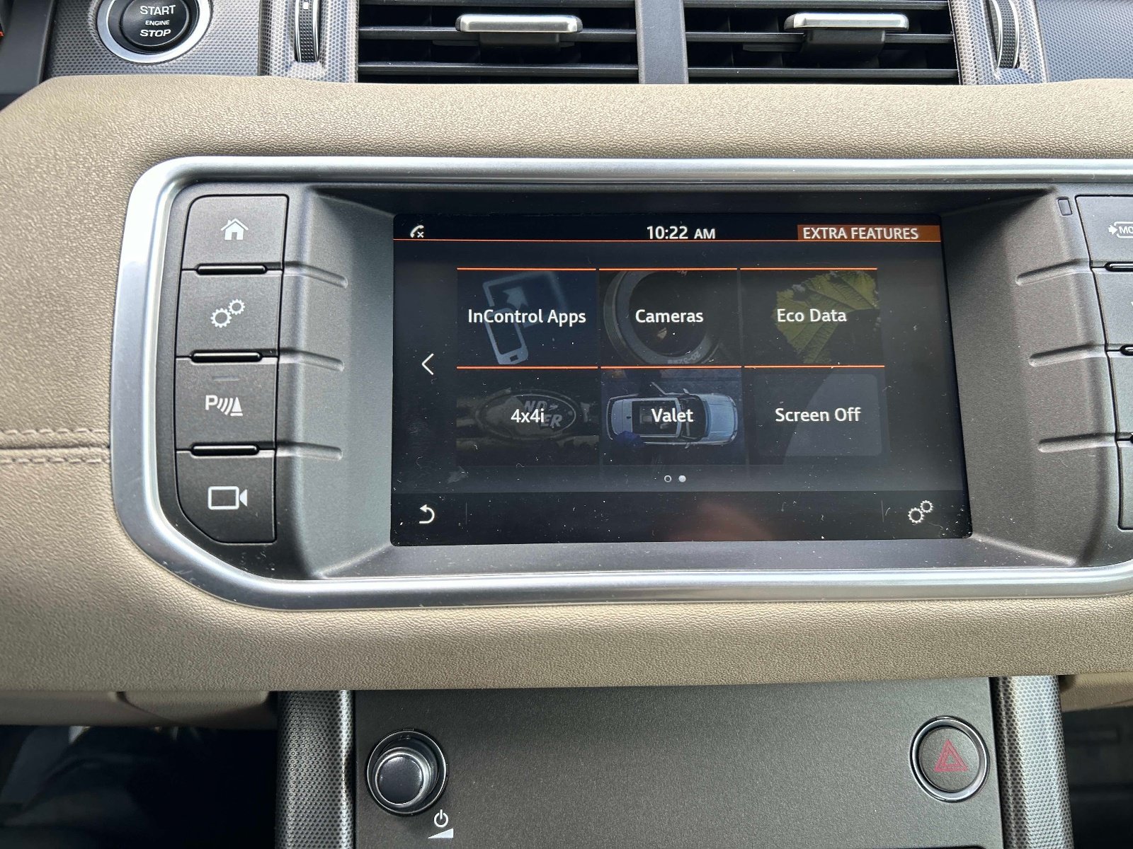 Used 2019 Land Rover Range Rover Evoque SE AWD/4WD image 31