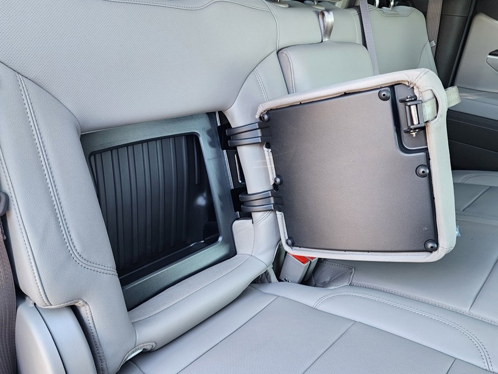 New 2026 GMC Sierra 1500 SLT w/ SLT Premium Plus Package image 47