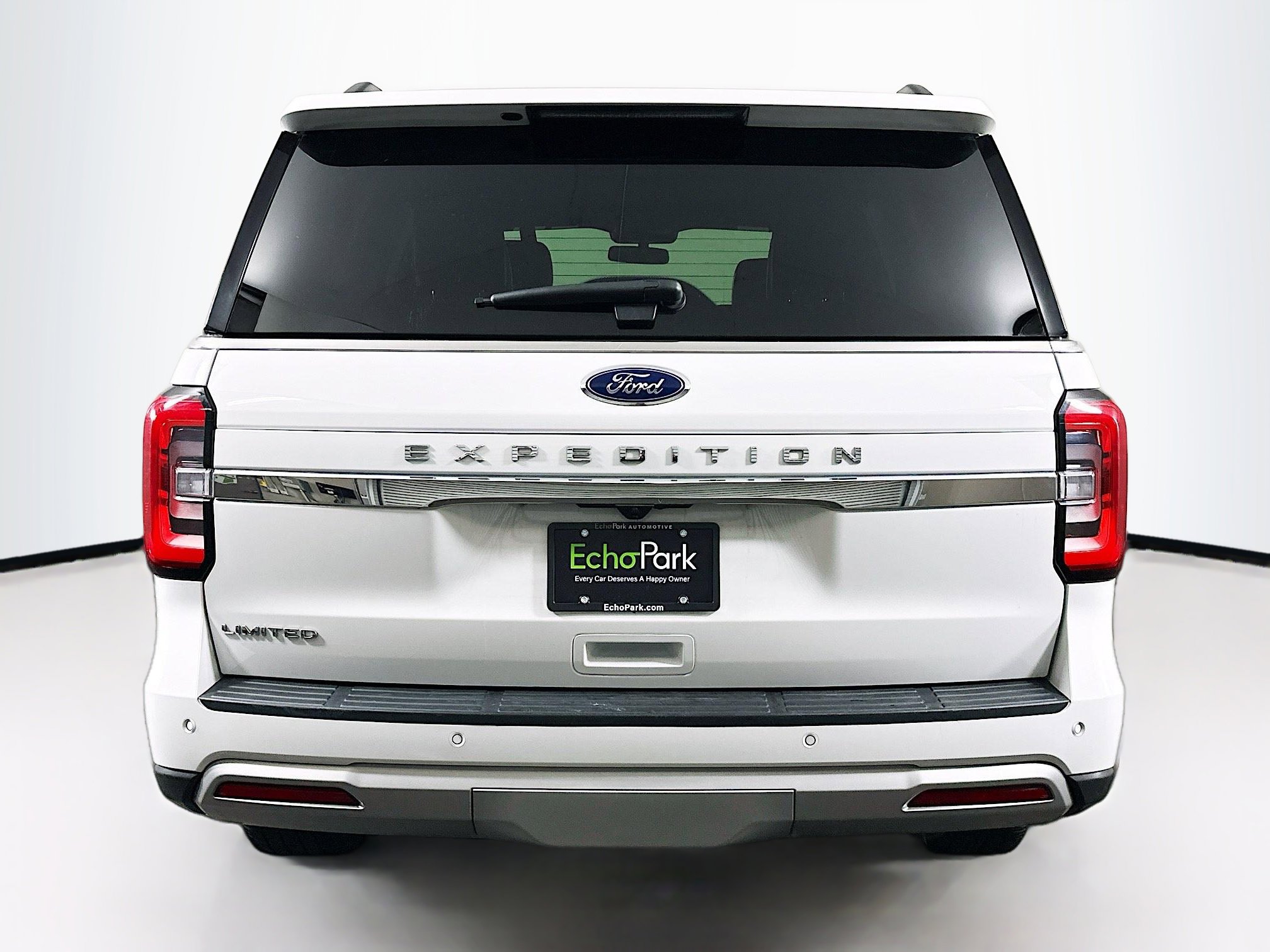 Used 2024 Ford Expedition Limited image 7