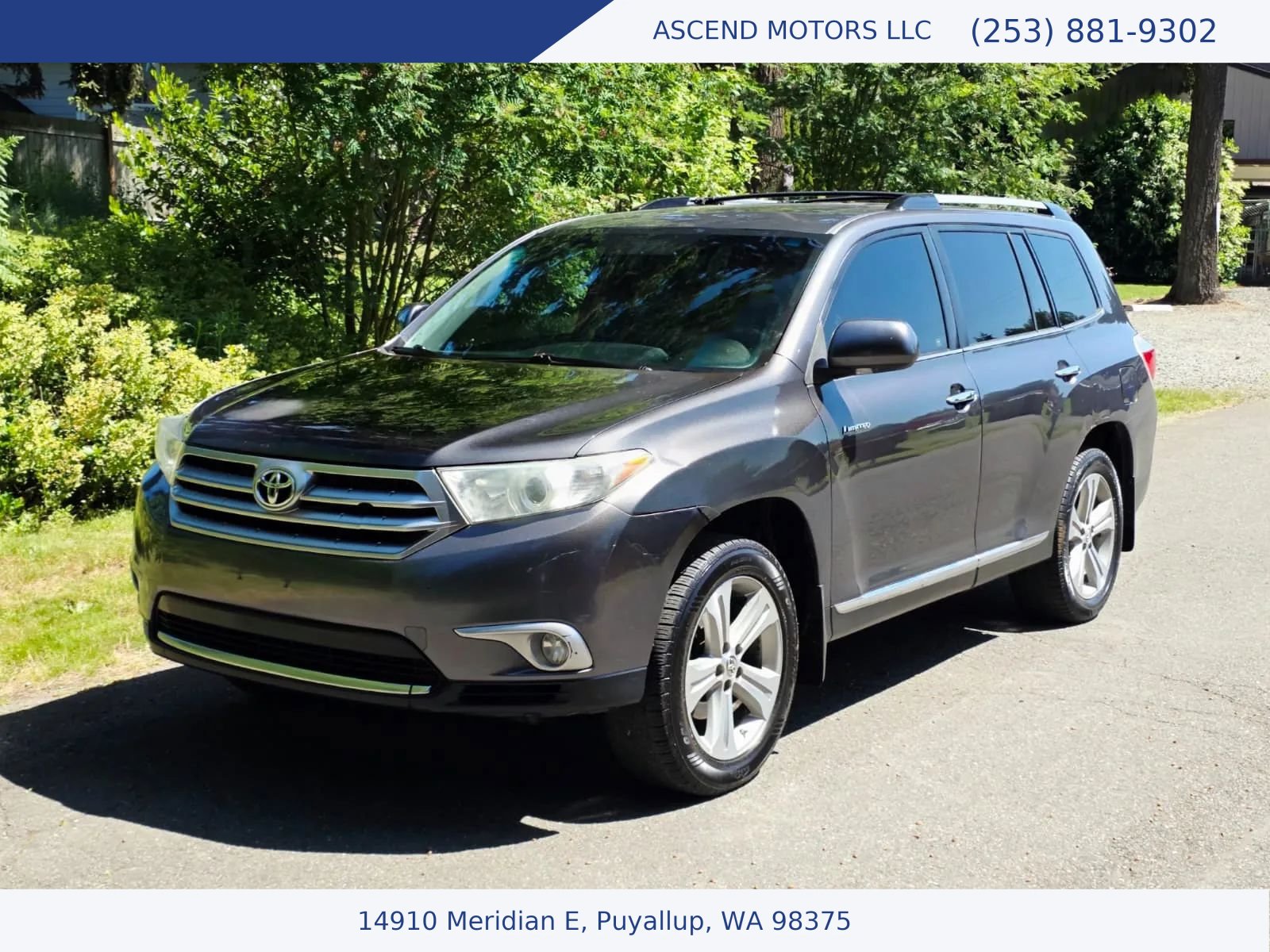 Used 2013 Toyota Highlander Limited FWD image 1