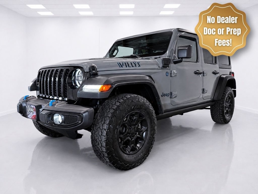 Used 2023 Jeep Wrangler Unlimited w/ Cold Weather Group AWD/4WD image 2