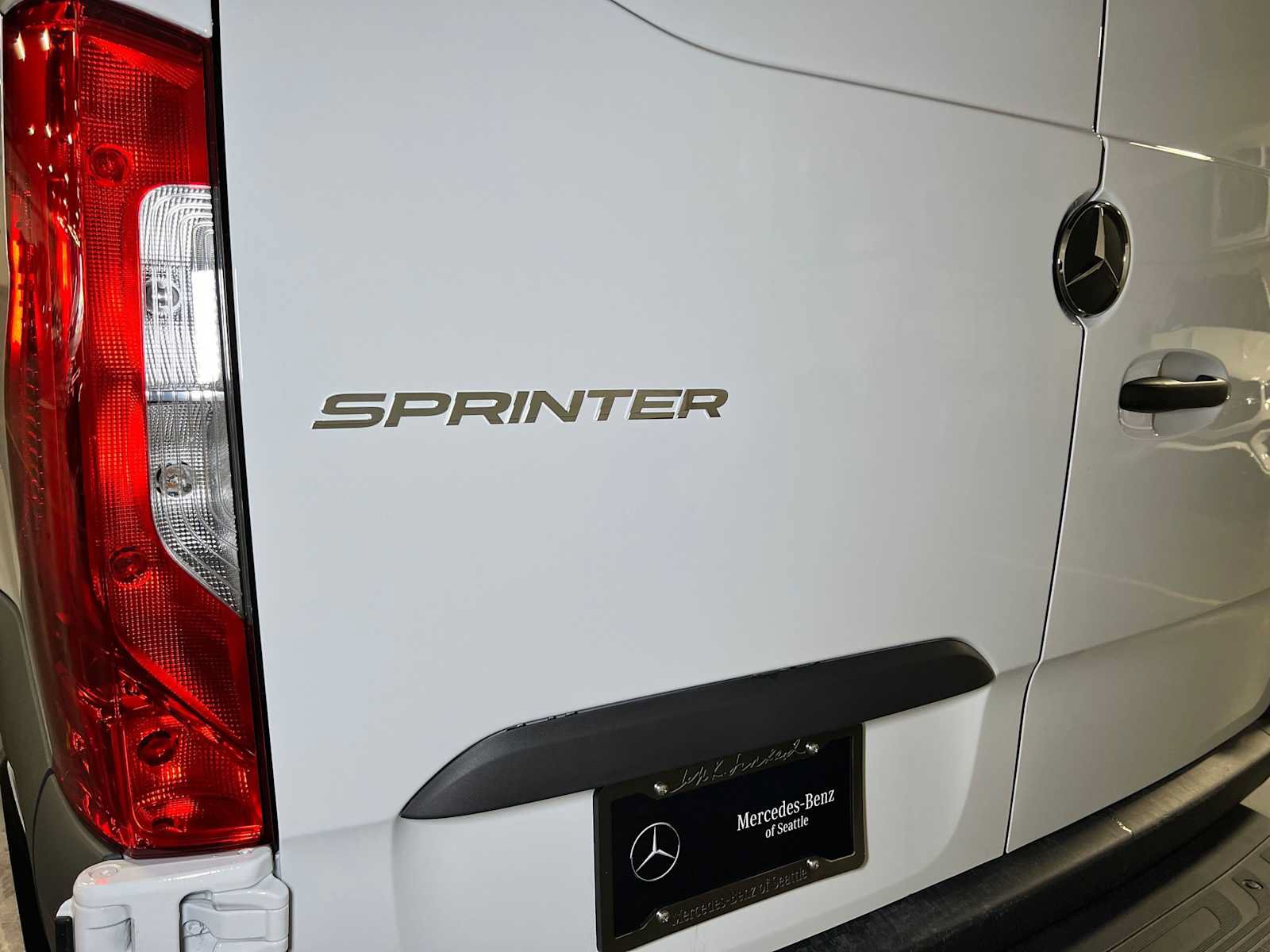 Used 2026 Mercedes-Benz Sprinter 2500 image 16