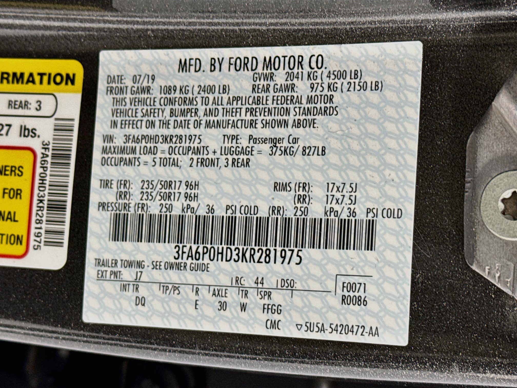 Used 2019 Ford Fusion SE FWD image 30