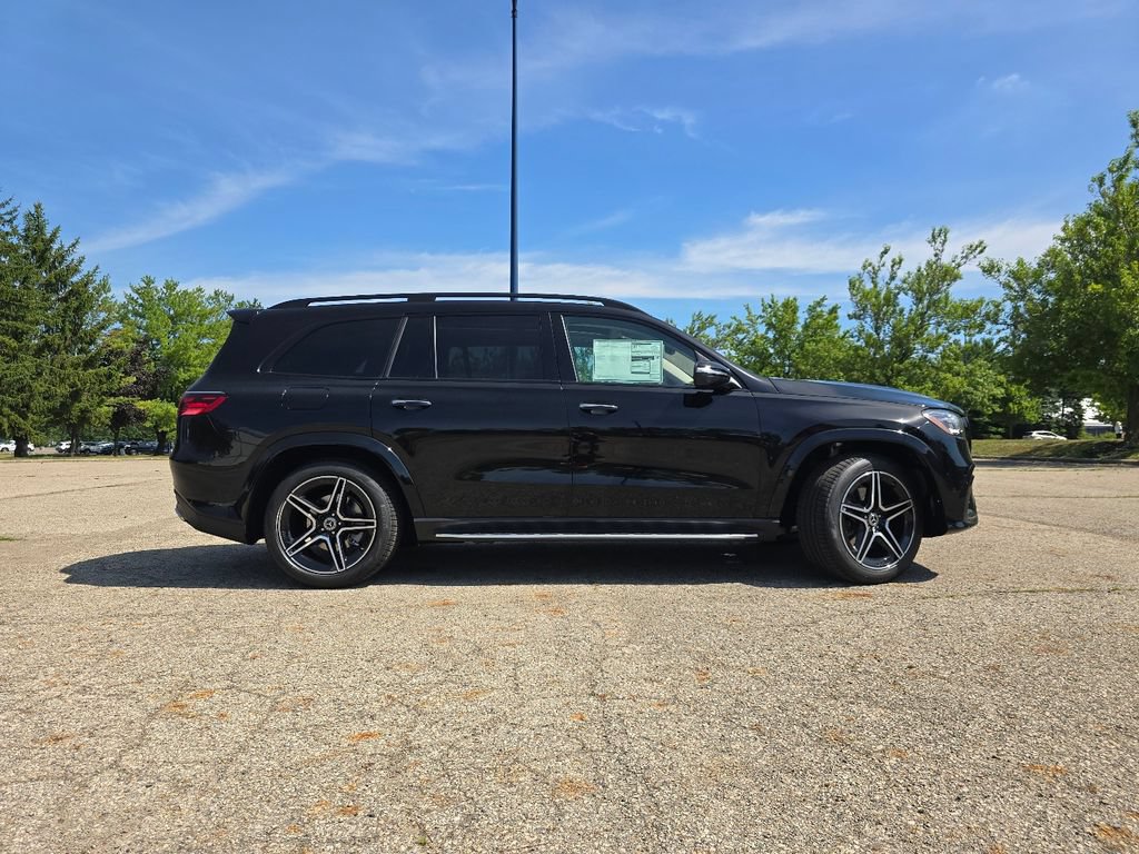 New 2026 Mercedes-Benz GLS 450 4MATIC image 17