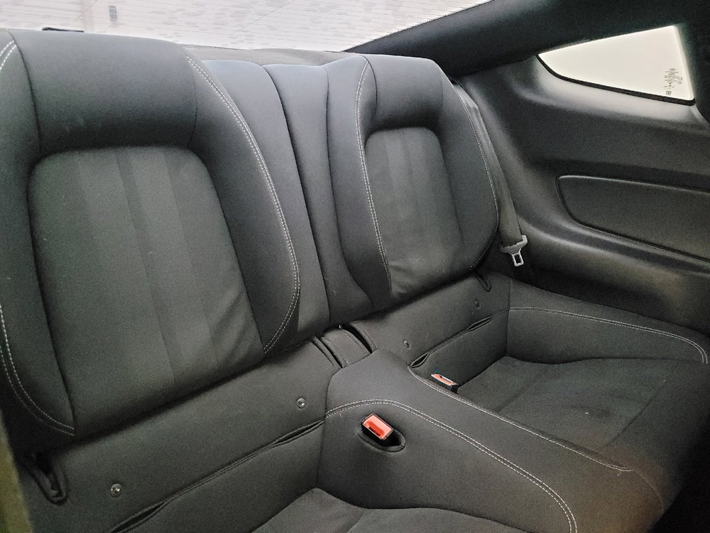 Used 2019 Ford Mustang EcoBoost image 19