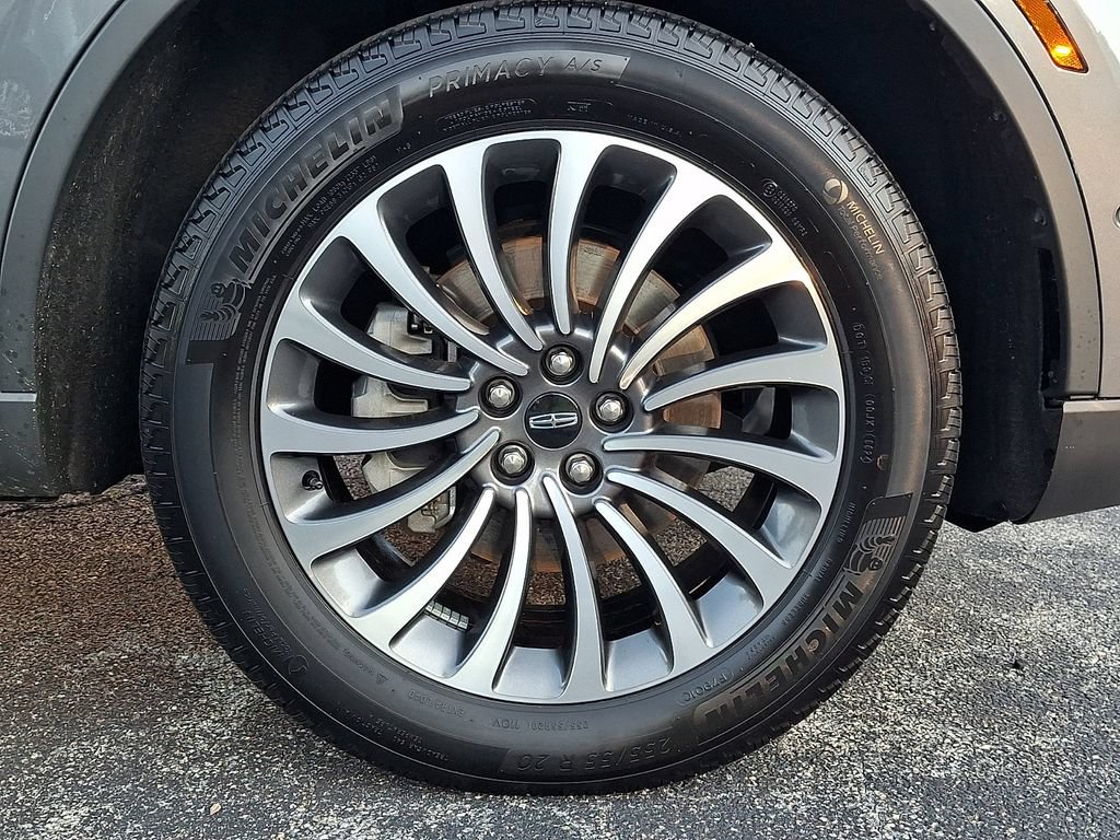 Used 2024 Lincoln Aviator Reserve w/ Equipment Group 201A AWD/4WD image 10