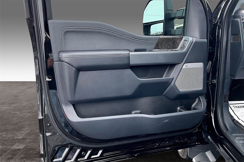 Used 2024 Ford F250 Lariat w/ Lariat Ultimate Package image 12