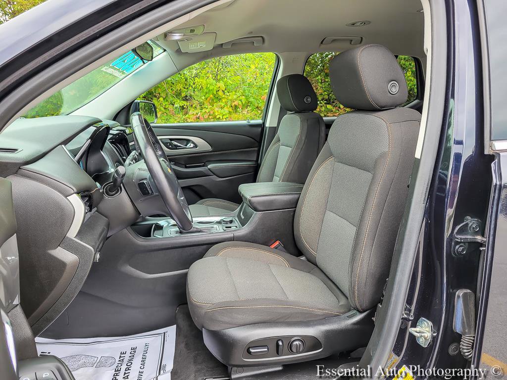 Used 2020 Chevrolet Traverse LT FWD image 8