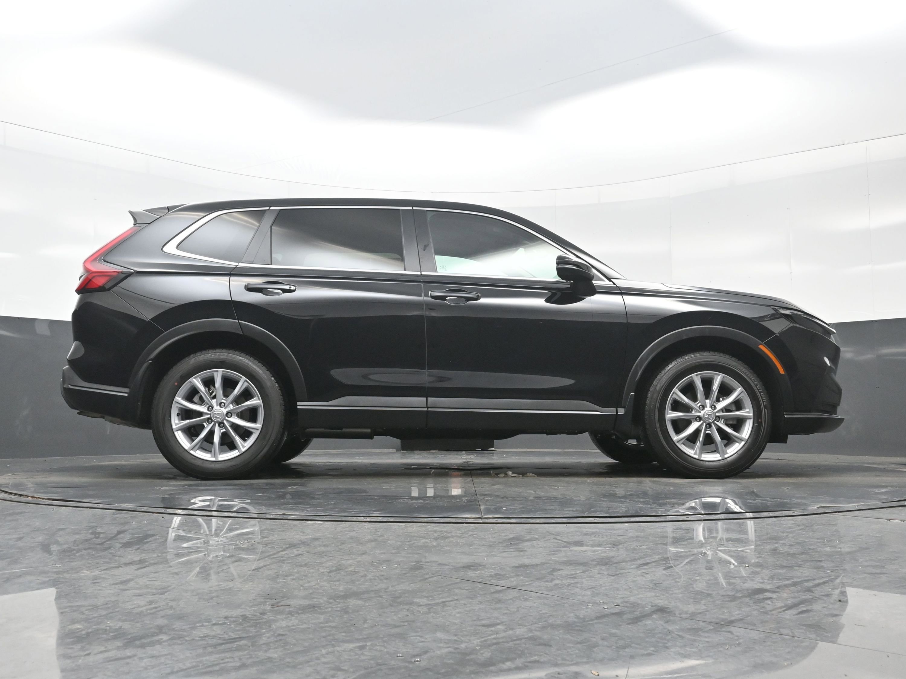 Used 2025 Honda CR-V EX-L image 32