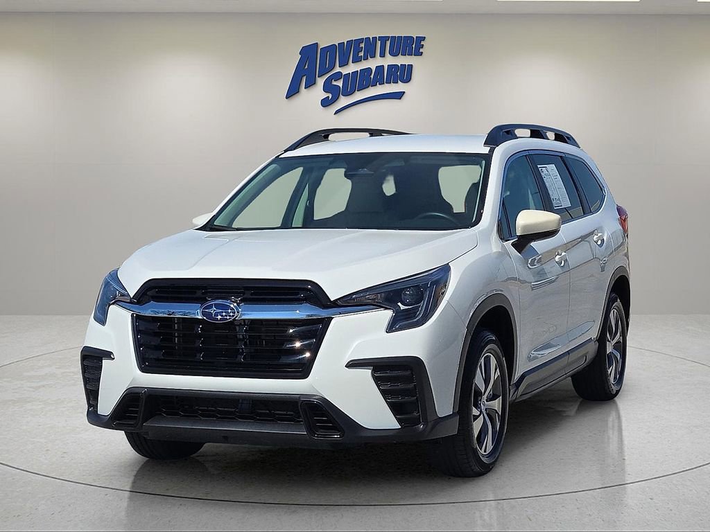Certified 2025 Subaru Ascent Premium w/ Premium Package image 2