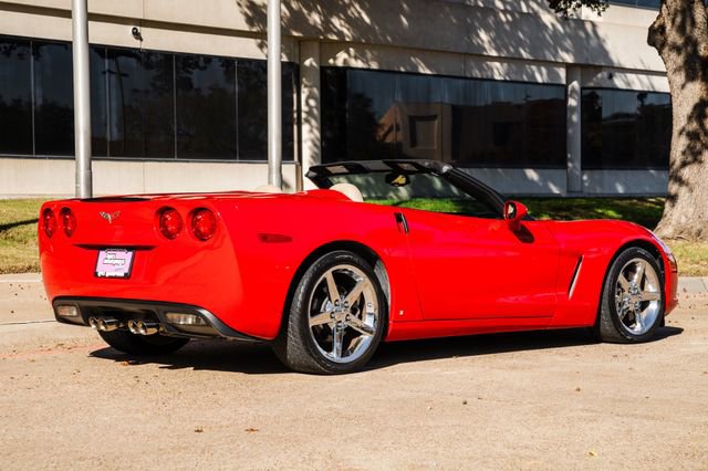 Used 2006 Chevrolet Corvette Convertible w/ Preferred Equipment Group image 5