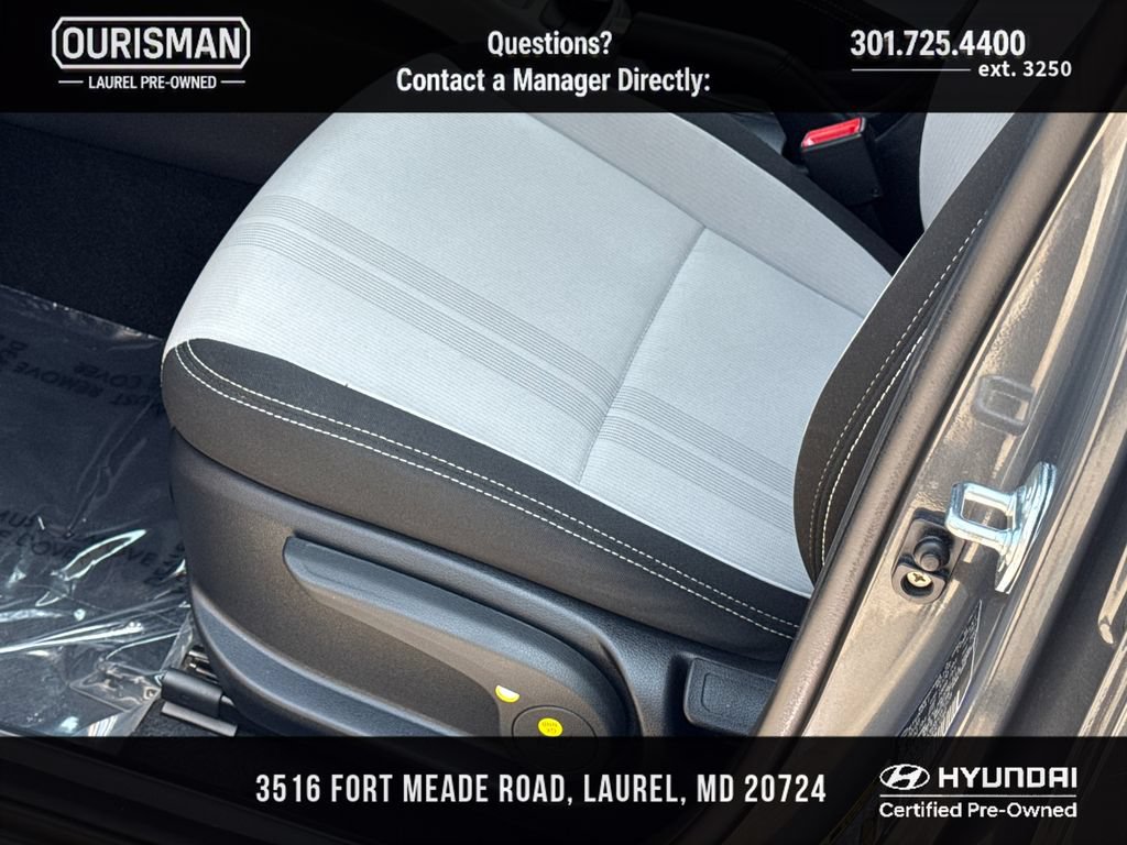 Certified 2024 Hyundai Venue SEL FWD image 7