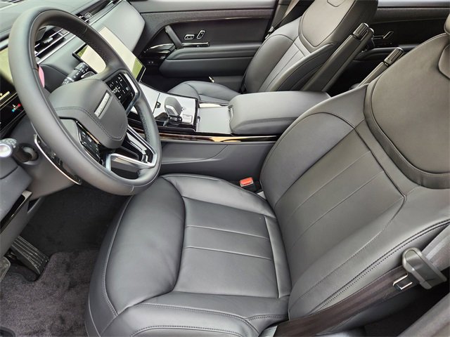 New 2025 Land Rover Range Rover Sport image 13