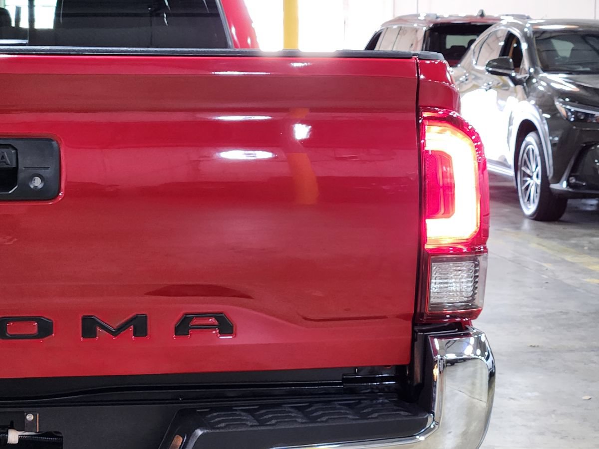 Used 2022 Toyota Tacoma SR5 RWD image 22