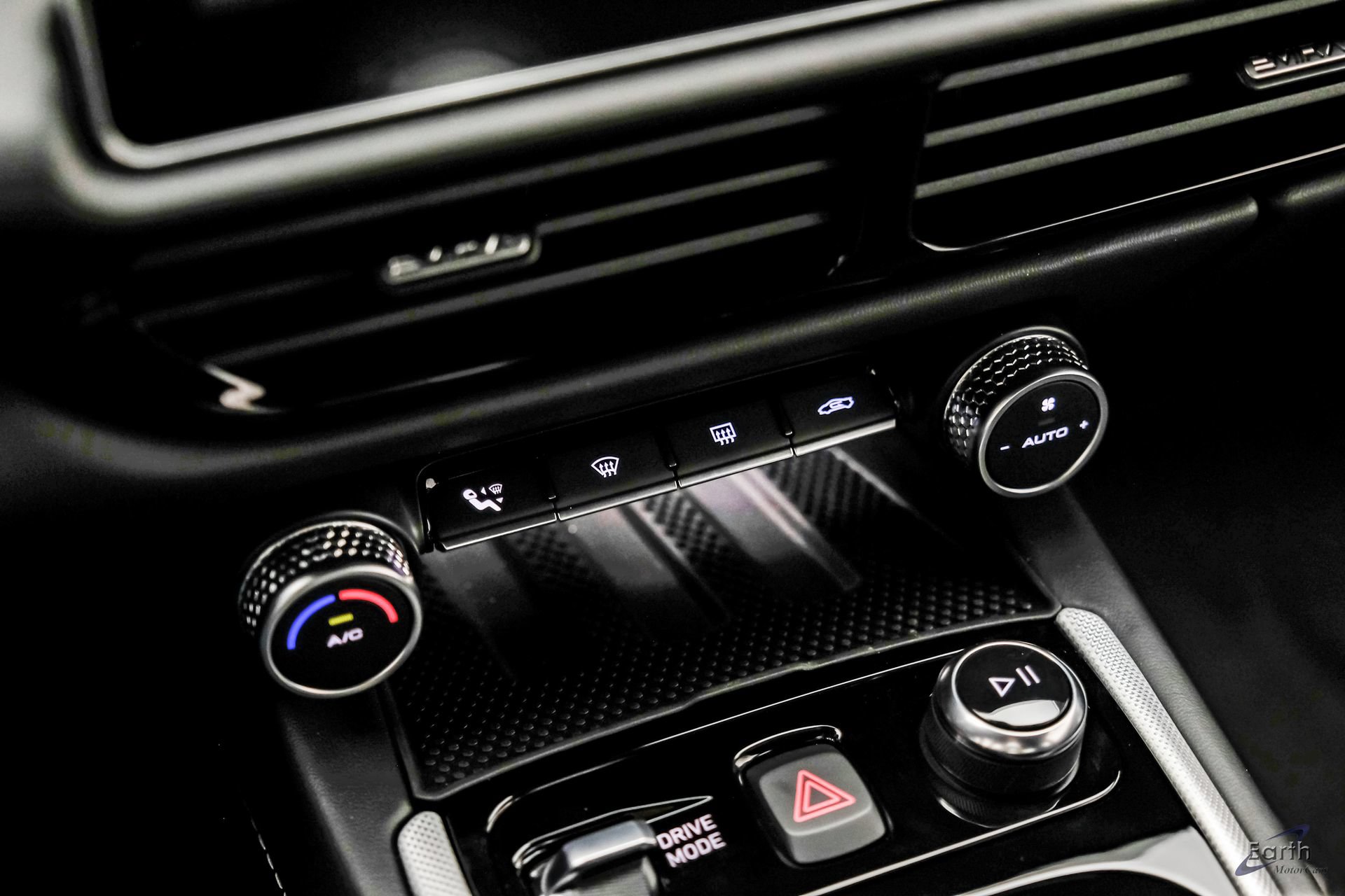 New 2026 Lotus Emira V6 SE RWD image 76