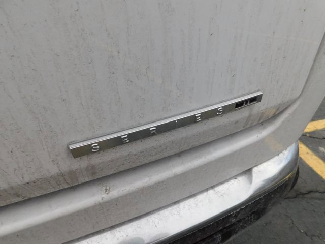 Used 2024 Jeep Wagoneer L Series II w/ Flexible Seating Group image 8