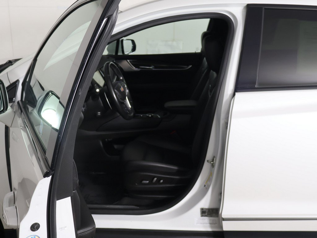 Used 2023 Cadillac XT5 Sportv w/ Technology Package AWD/4WD image 33