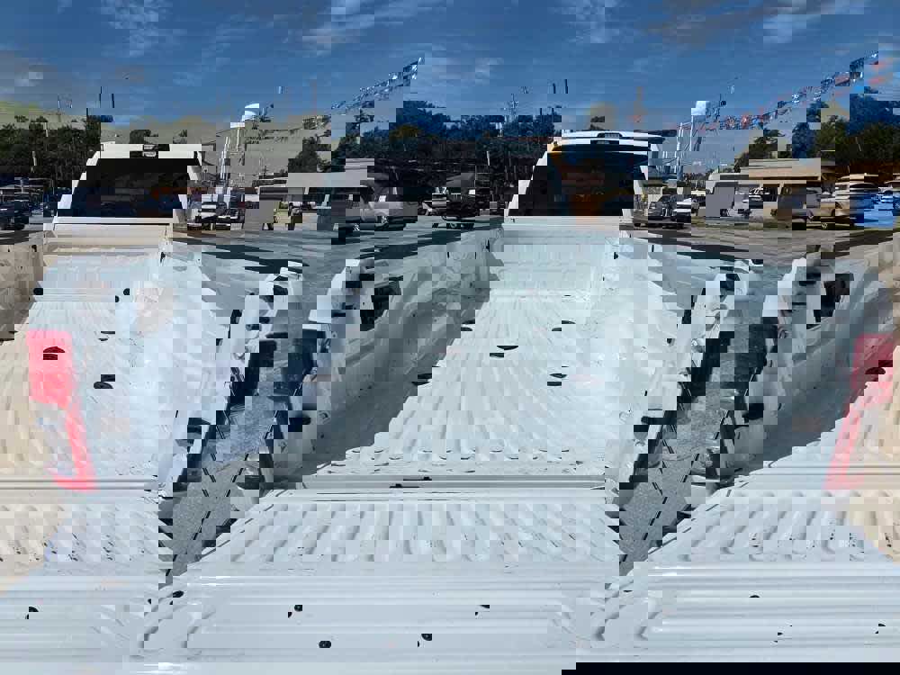 Used 2024 RAM 3500 Tradesman w/ Chrome Appearance Group image 9