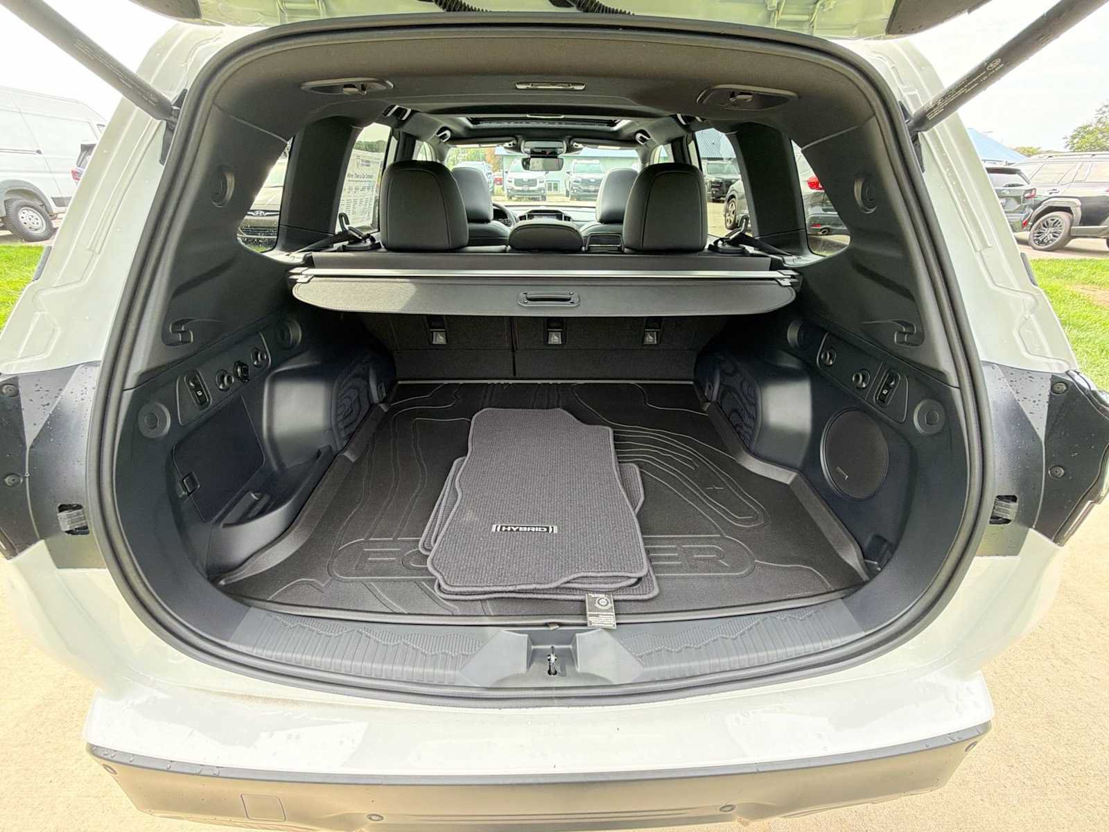New 2026 Subaru Forester Touring AWD/4WD image 30