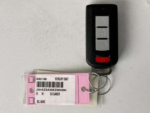 Used 2019 Mitsubishi Outlander SEL image 11