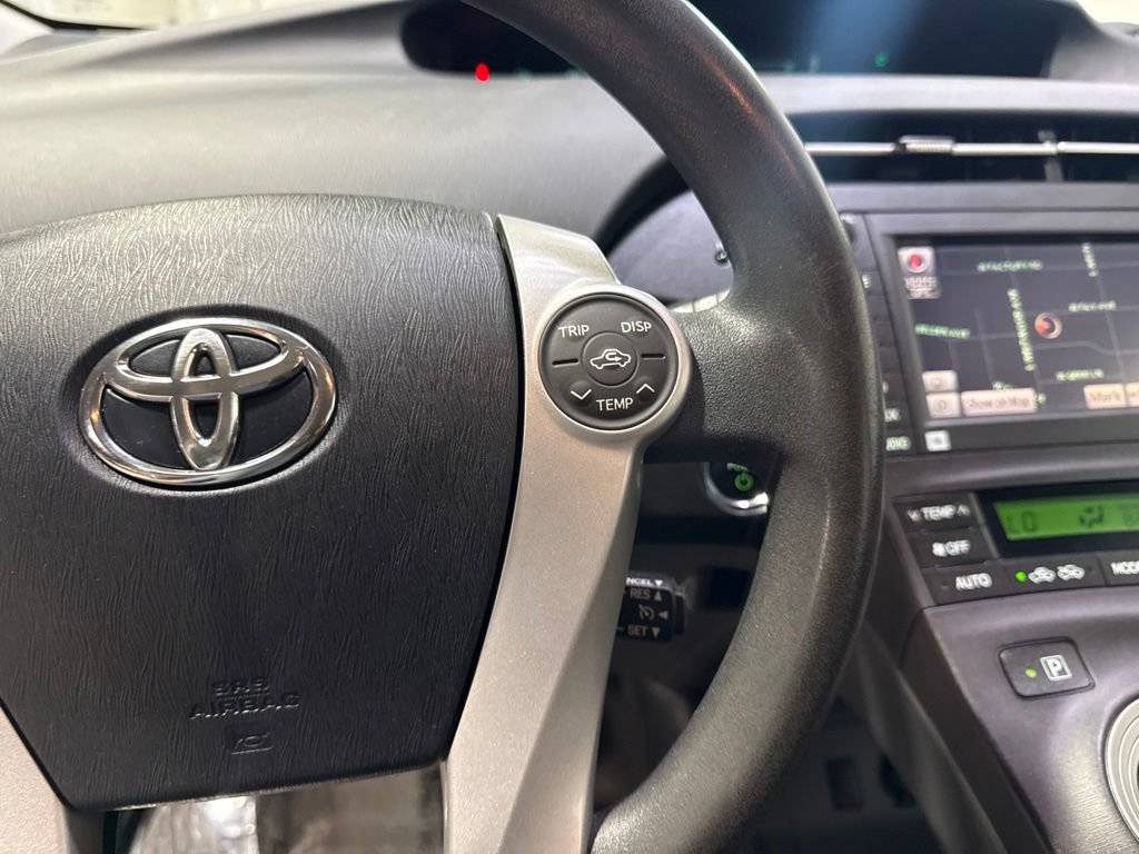 Used 2011 Toyota Prius Three w/ Navigation Pkg FWD image 10