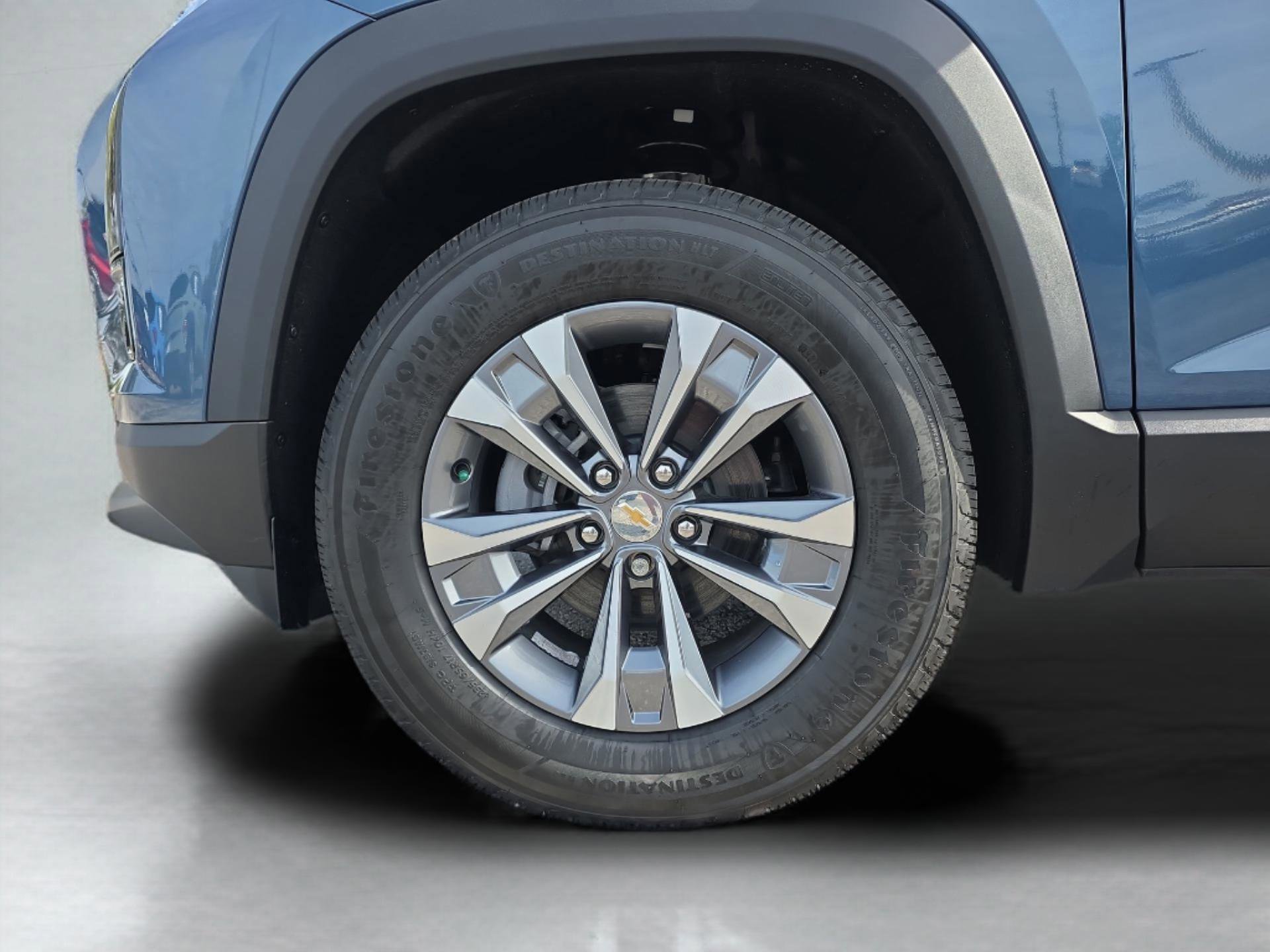 New 2026 Chevrolet Equinox LT w/ Safety and Technology Package image 8