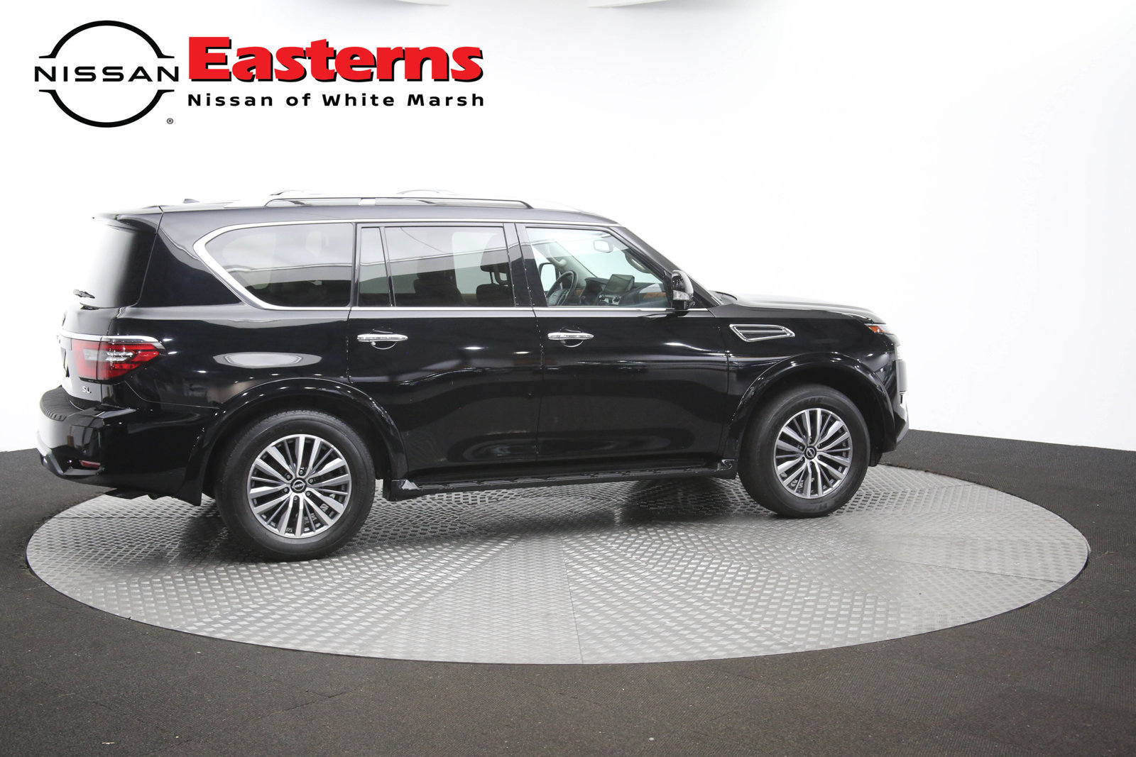 Used 2023 Nissan Armada SL w/ Captain's Chairs Package AWD/4WD image 45