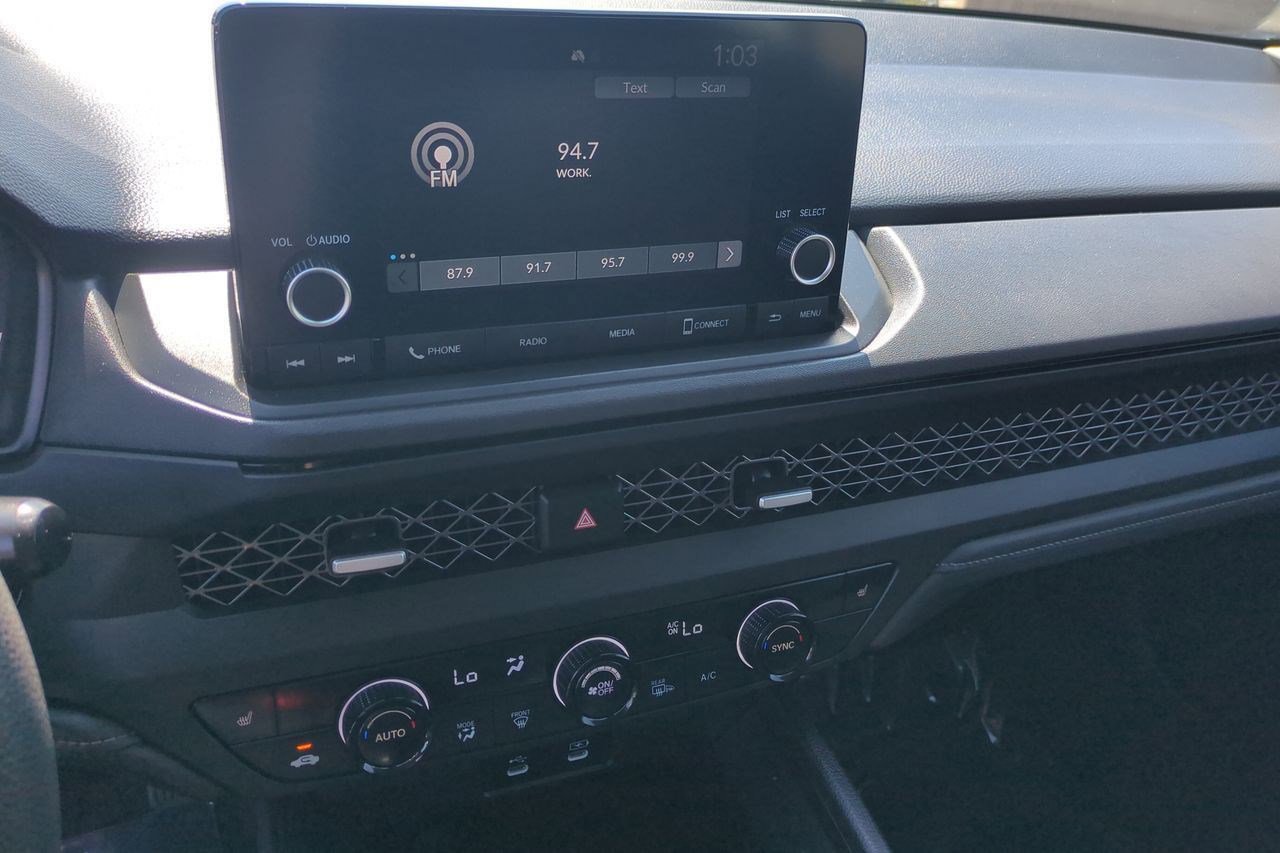 Certified 2023 Honda Accord EX image 16