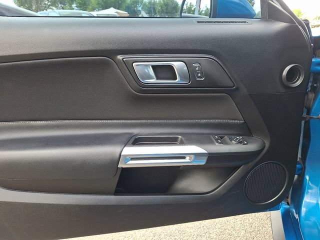 Used 2021 Ford Mustang Coupe RWD image 12