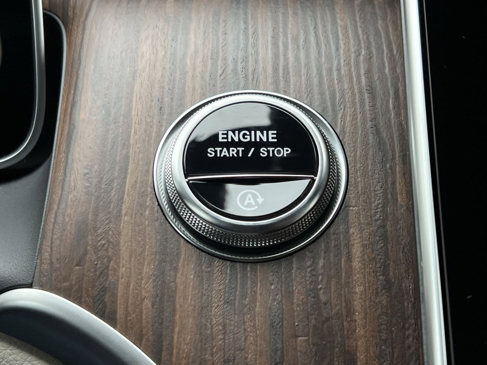 New 2026 Mercedes-Benz GLC 300 4MATIC image 31