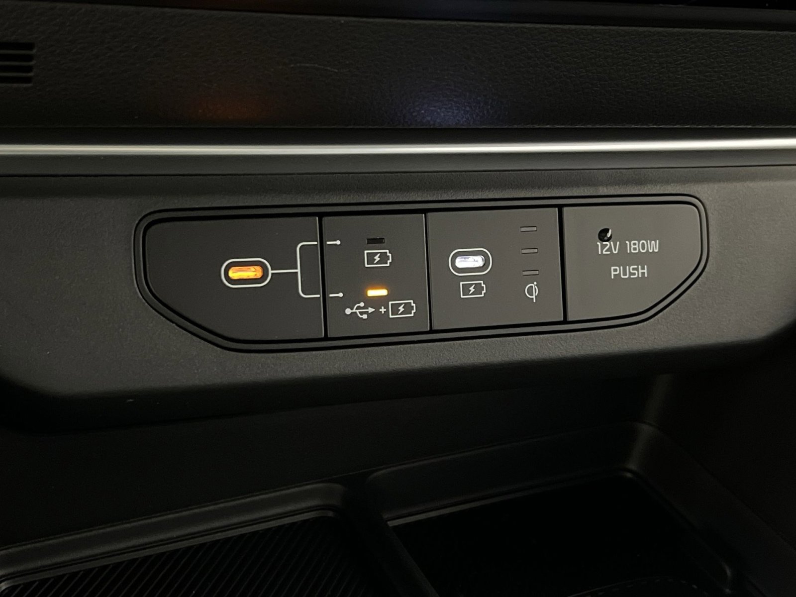 New 2026 Kia Carnival SX w/ SX Dark Edition Package image 36