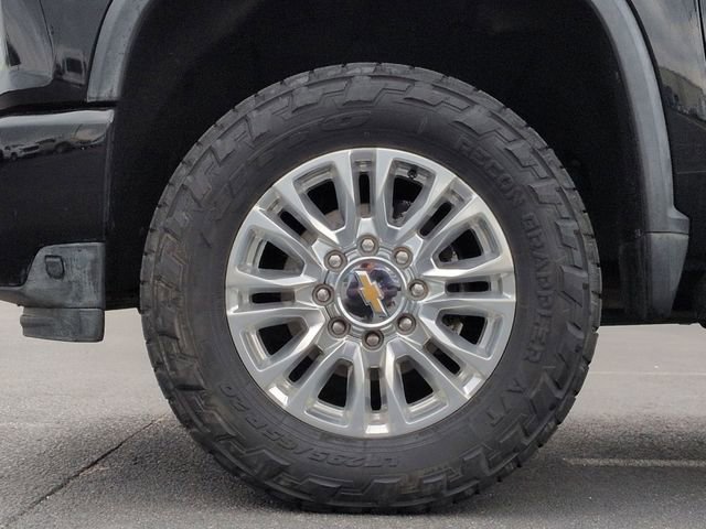 Used 2023 Chevrolet Silverado 3500 High Country w/ Technology Package AWD/4WD image 31