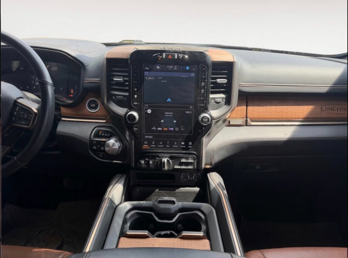 Used 2024 RAM 1500 Limited AWD/4WD image 11